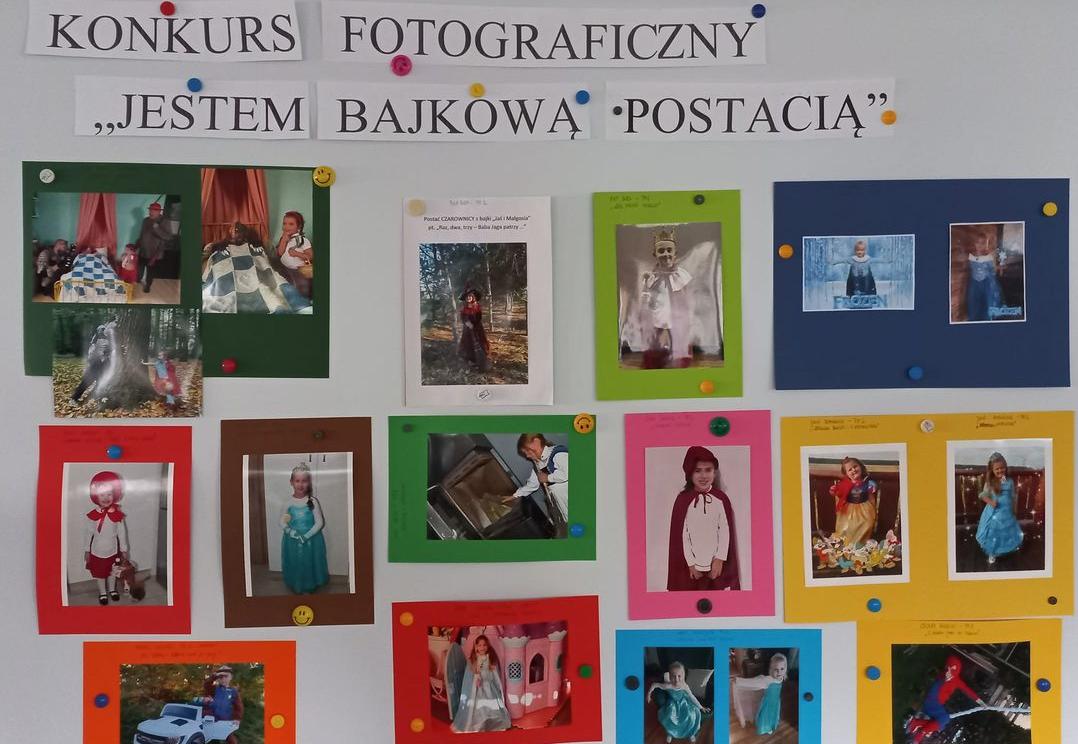 Zdjęcia dzieci przebranych za postacie z bajek.