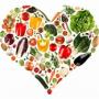 Rysunek serca utworzonego z warzyw i owoców.
