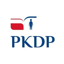 Skr&oacute;t PKDP. Nad nim flaga Polski i mały ludzik.
